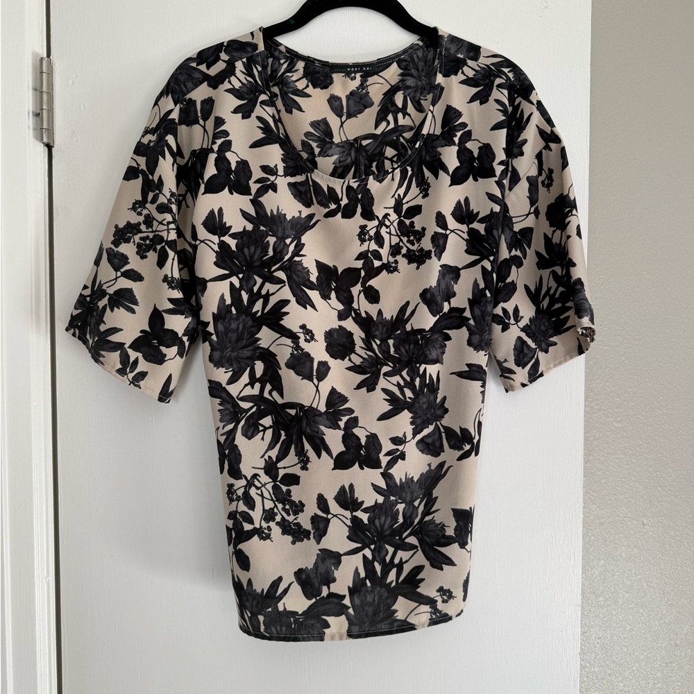West Kei Black and Cream Floral Blouse
